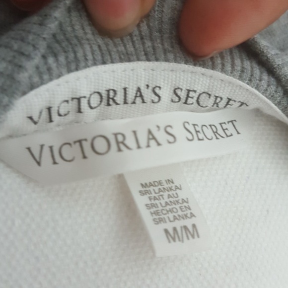 Victoria's Secret | Sweater - Picture 4 of 5